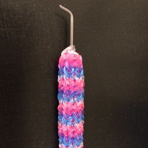 Mermaid Color Loom Knit Hook Grip w/Needle